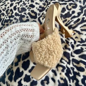 new worn sherpa heels